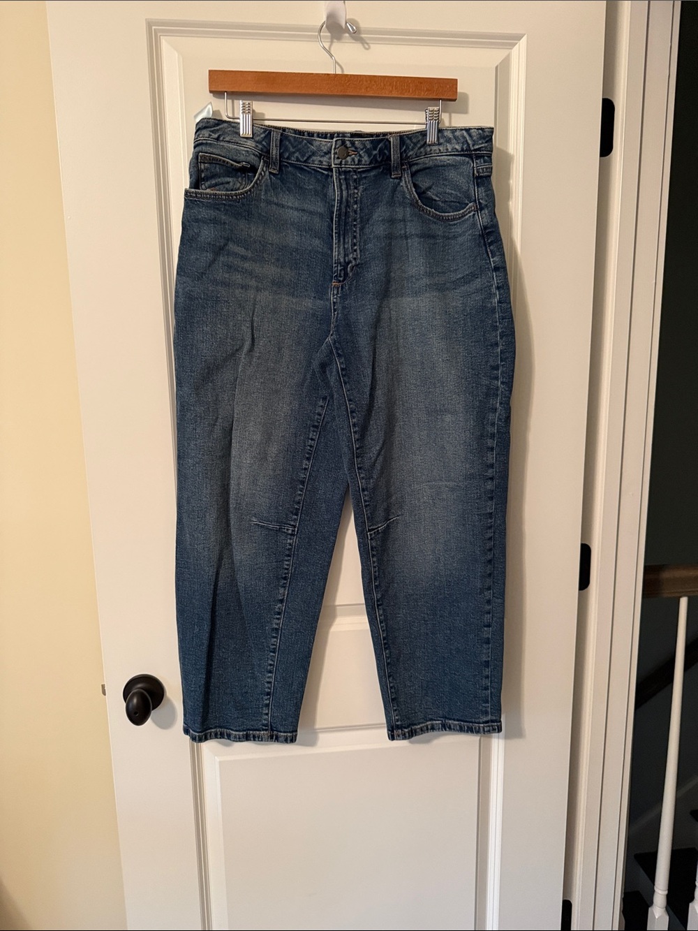 Joe's Jeans Barrel Light Blue Denim Waistband Detail